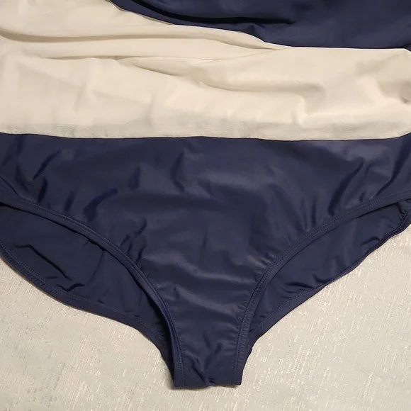 SHORE CLUB SIZE 22 WOMEN'S BLUE SWIM - Picture 8 of 9